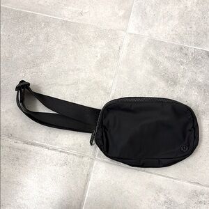 lululemon athletica Black Belt Bag Minimalist Design
